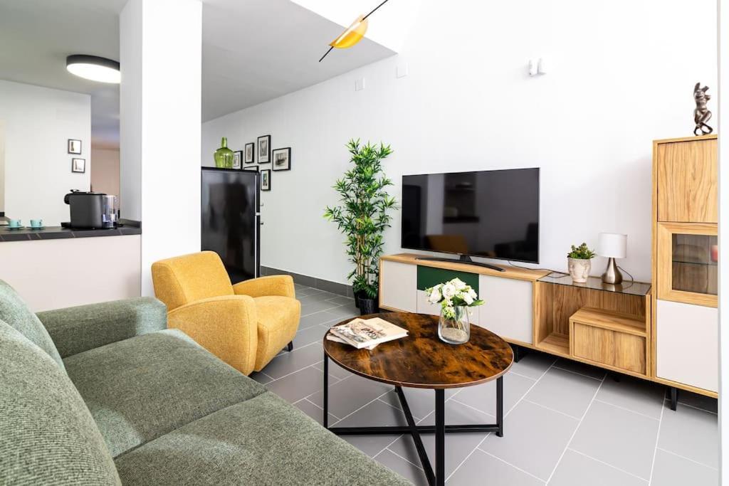 Caramba Freshapartments Малага Экстерьер фото